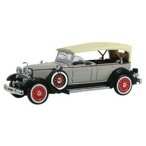  HO 1931 Lincoln Model K w/Top Up, Grey Toys & Games