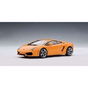 Lamborghini Gallardo LP560 4 Orange (Part 54616) Autoart 143 Diecast 