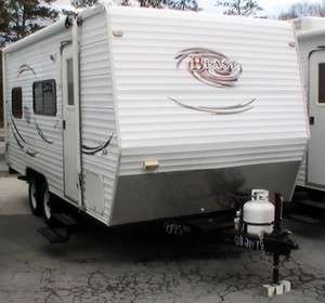 2008 Coachmen Adrenaline Blast 170 MPH Travel Trailer Toyhauler. Bunks 