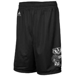   Wisconsin Badgers Black Super Logo Mesh Shorts (Medium) Sports