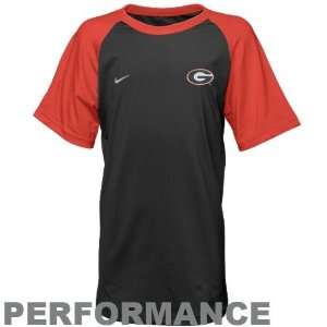  Nike Georgia Bulldogs Youth Black Raglan Performance Training Shirt 