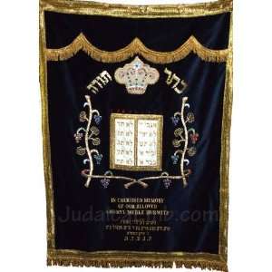  Square Luchos   Chabad Parochet Gold