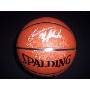   Deck Authentic Arron Afflalo Autograph Basketball 