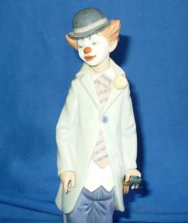 LLADRO #5472 CIRCUS SAM CLOWN WITH VIOLIN FIGURINE WITH BOX MADE IN 