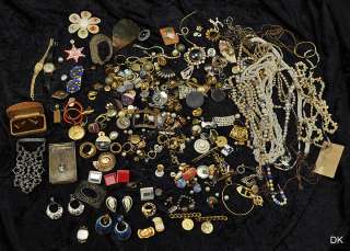 HUGE Lot Jewelry Various Pieces & Designs 5lbs  