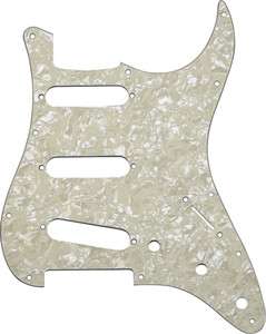 MIJ Pickguard Fender Stratocaster 62 Aged White Pearl  