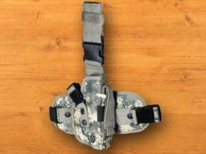 UTG NEW SPECIAL OPS TACTICAL LEG HOLSTER RH ARMY DIGTL PVC H178R 