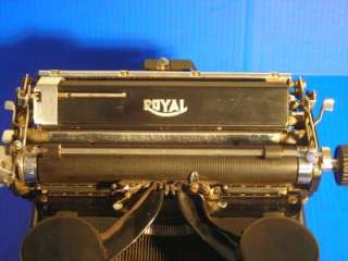 Vintage Antique 1930s Royal KHM Manual Typewriter Glass Keys Black 