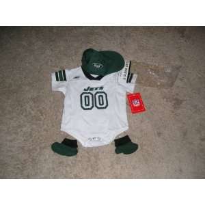  NFL New York Jets 3 piece Onesie Creeper Size 12 Months 