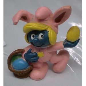    Vintage Pvc Figure  THE Smurfs Easter Smurfette Toys & Games