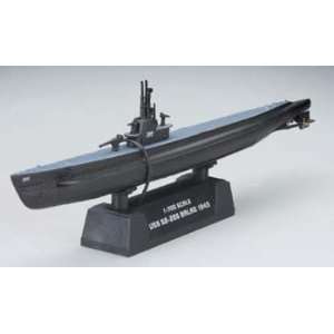    37310 EM 1/700 USS SS 285 Balao Submarine 1943 Toys & Games
