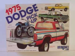 1975 Dodge 4x4 Truck 7509 MPC 125 w Yamaha Dirt Bike Pickup Model Kit 