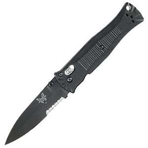  Benchmade Knives Lightweight Axis, Serrated, Black Blade 