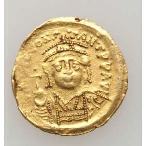 Tiberius II Constantine 578582 AV solidus 430 gm Constantinople 