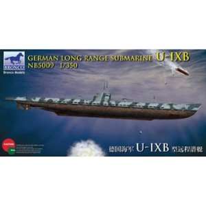   Models 1/350 German Long Range Submarine Type U IXB Toys & Games