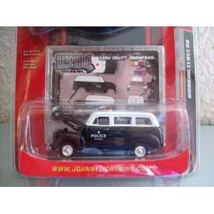   Working Class R8 Oak Brook Police 1950 Chevy Suburaban Toys & Games