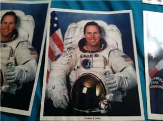 NASA LOT OF 13 AUTOGRAPHS  