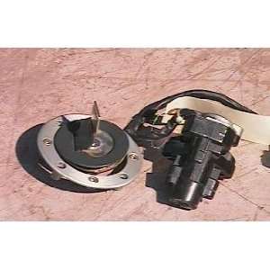     1999 Suzuki GSF600 Bandit Gas Cap Seat Lock Ignition Switch Key