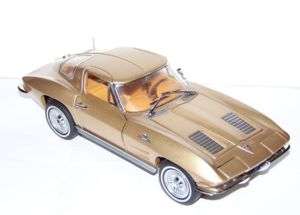 1963 Corvette Split Window Coupe in Saddle Tan  