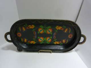 Vintage Oval CAST IRON GRIDDLE with HAND PAINTED Folk Art 20  
