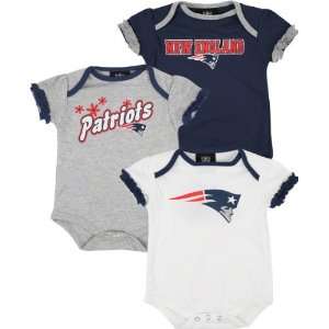  New England Patriots Newborn 3 Piece Ruffled Sleeve 