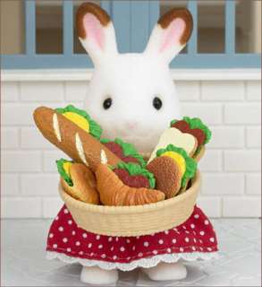 The Deli Sandwich Set includes all the ingredients your Sylvanians 