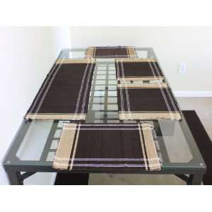  Set of 6 place mats and 1 runner 