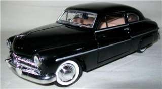   Mercury Hard Top   124 Scale Diecast Model Car   Black   Motormax