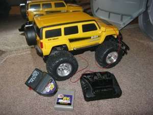 NEW BRIGHT HUMMER H3 REMOTE CONTROL CAR RC W/BATTERY PACK & CHARGER 