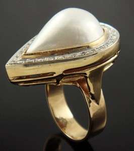   VINTAGE 14K GOLD PEAR DOMED WHITE MABE PEARL DIAMOND RING  