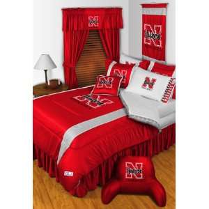  Collegiate Nebraska Cornhuskers Sidelines Twin Comforter 