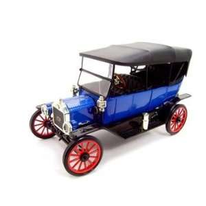    1913 Ford Model T Touring Soft Top 118 Diecast Model Toys & Games