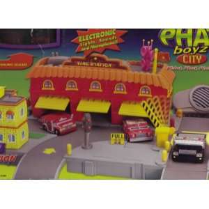 Vintage Phat Boyz City (82200) Fire Truck & Ambulance Included  Toys 