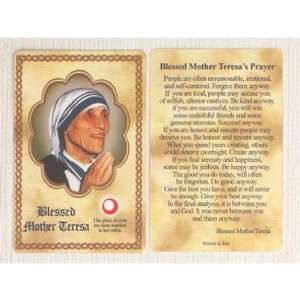  25 St. Mother Theresa Third Class Relic Prayer Cards