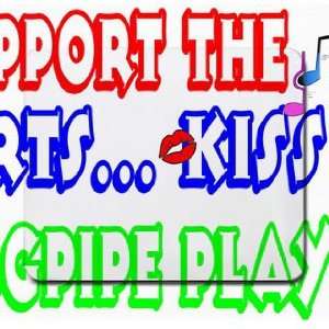  Support the Arts Kiss A Bagpipe Player Mousepad