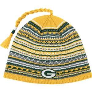 Reebok Green Bay Packers Tassle Knit Hat One Size Fits All  