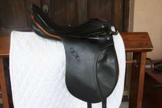 Passier Young Champ Dressage Saddle   15.5  