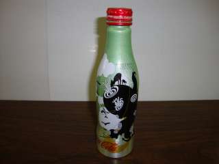Chinese Coke Bottle   WE8  Green/Black design  2008  