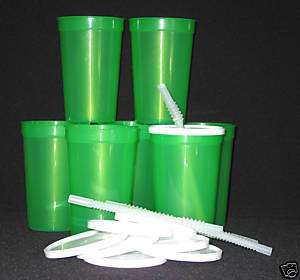 10 20oz CLEAR GREEN PLASTIC DRINKING GLASSES LID STRAW  