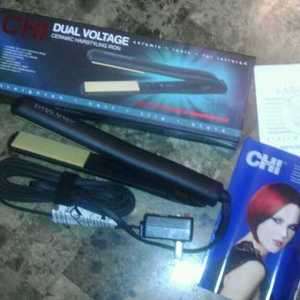 CHI CERAMIC HAIRSTYLING IRON IONIC FAR INFRARED ** 