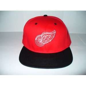   Red Wings SnapBack Collectible Hat Vintage RARE NHL Adjustable RETRO