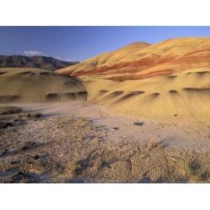  Painted Hills of John Day Fossil Beds, Oregon, USA Premium 