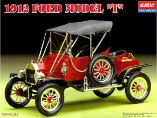 16 1912 FORD MODEL T / ACADEMY MODEL KIT  