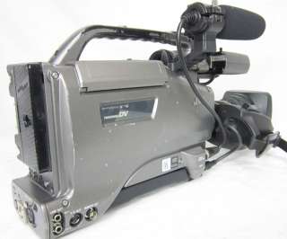 JVC GY DV5000 MiniDV Camcorder Low Drum Hours   45 Days Warranty 