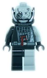 Lego Star Wars   Darth Vader Battle Damaged Minifig  