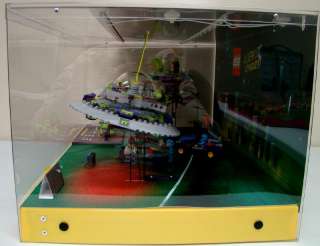 Very Rare Lego Alien Conquest Store Display w/Lights and Movement 