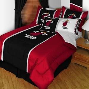  Sports Coverage Miami Heat Sidelines Comforter   Twin 