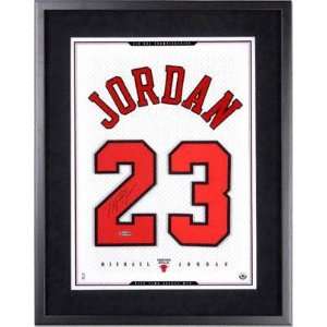  Michael Jordan Chicago Bulls Autographed White Mesh Jersey 