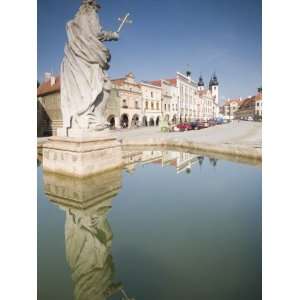 Statue of Saint and Fountain, Renaissance Buildings at Zachariase Z 