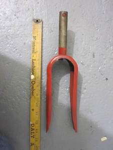 ANTIQUE VINTAGE TRICYCLE FRONT FORK RED 8 1/2 USED  